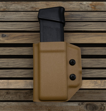Kydex Single Magazine Pouch – Double Stack 9mm / .40 – OWB Belt Clip